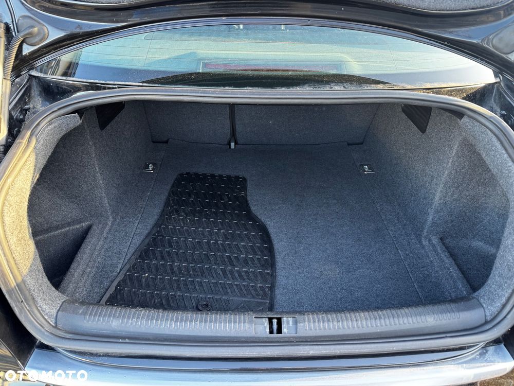 Audi A4 Limousine - 27