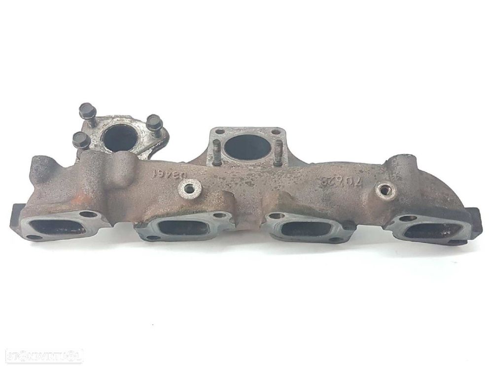 COLETOR DE ESCAPE ISUZU NKR - 1