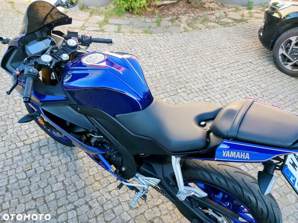 Yamaha YZF - 6