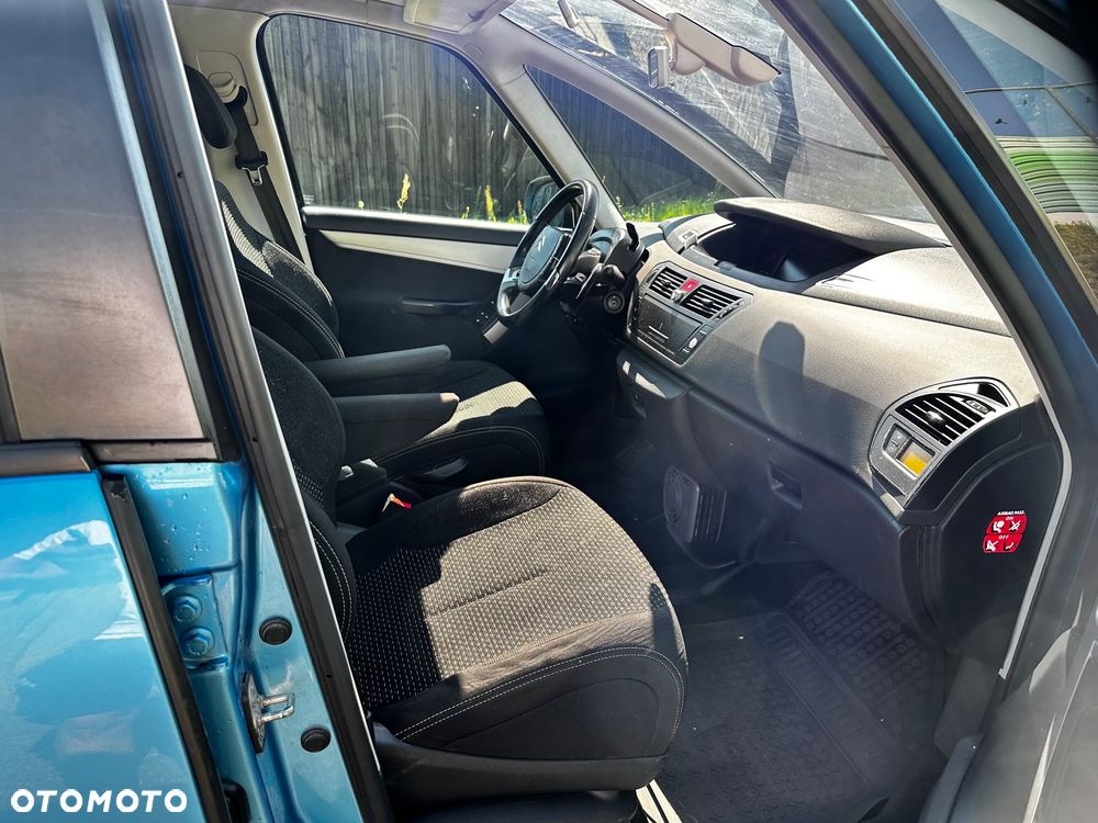 Citroën C4 Picasso - 12