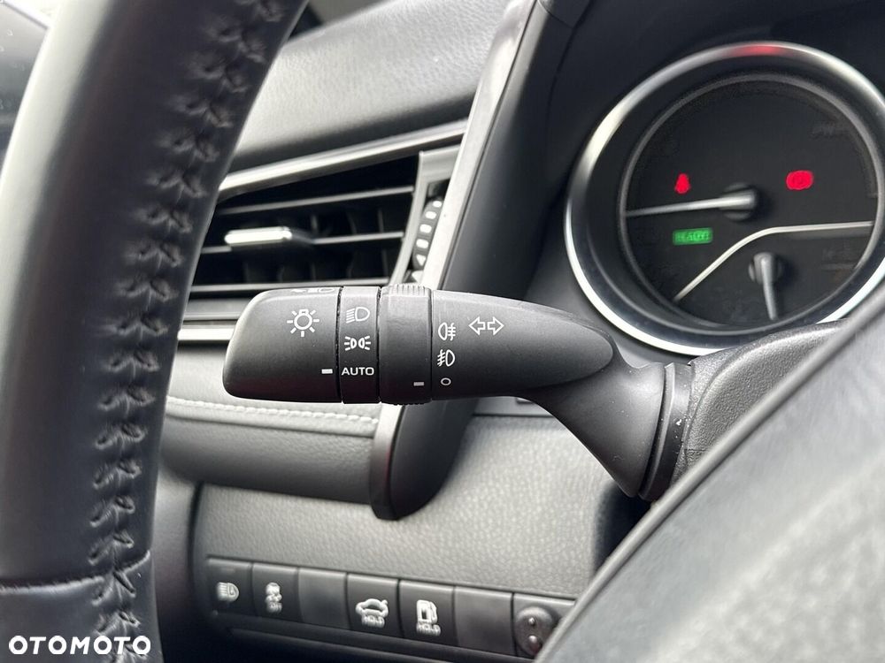 Toyota Camry 2.5 Hybrid Prestige CVT - 18