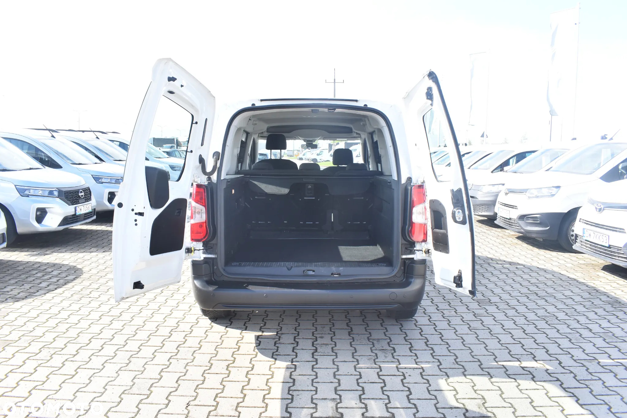 Toyota Proace City Verso Long 1.5 D-4D Business - 14