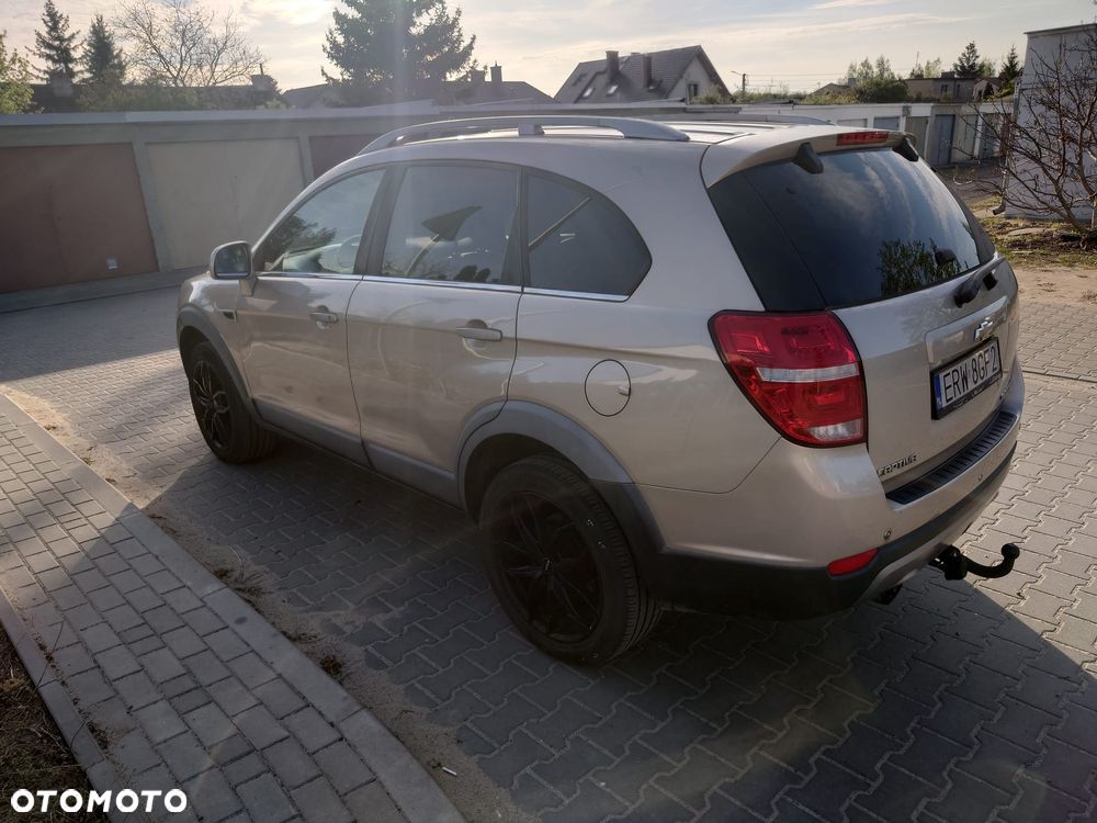 Chevrolet Captiva 2.2 D LTZ - 2
