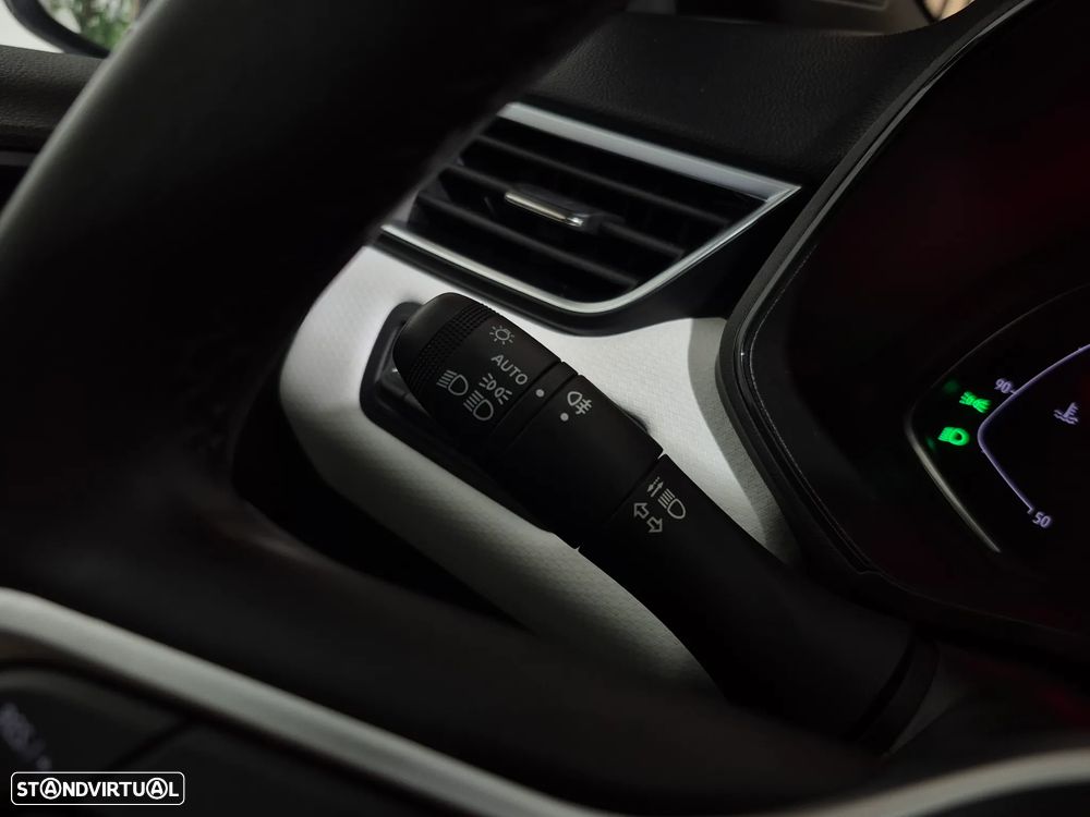 Renault Clio TCe 90 CVT TECHNO - 23