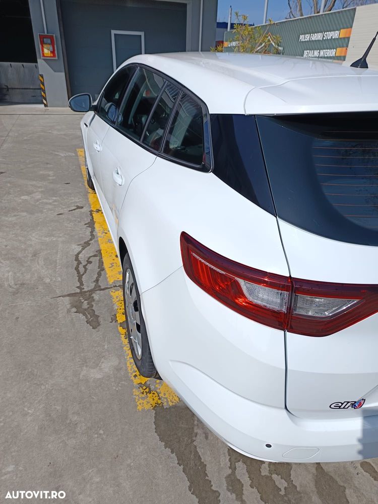 Renault Megane Blue dCi Zen - 9