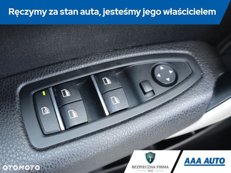 BMW Seria 1 - 17