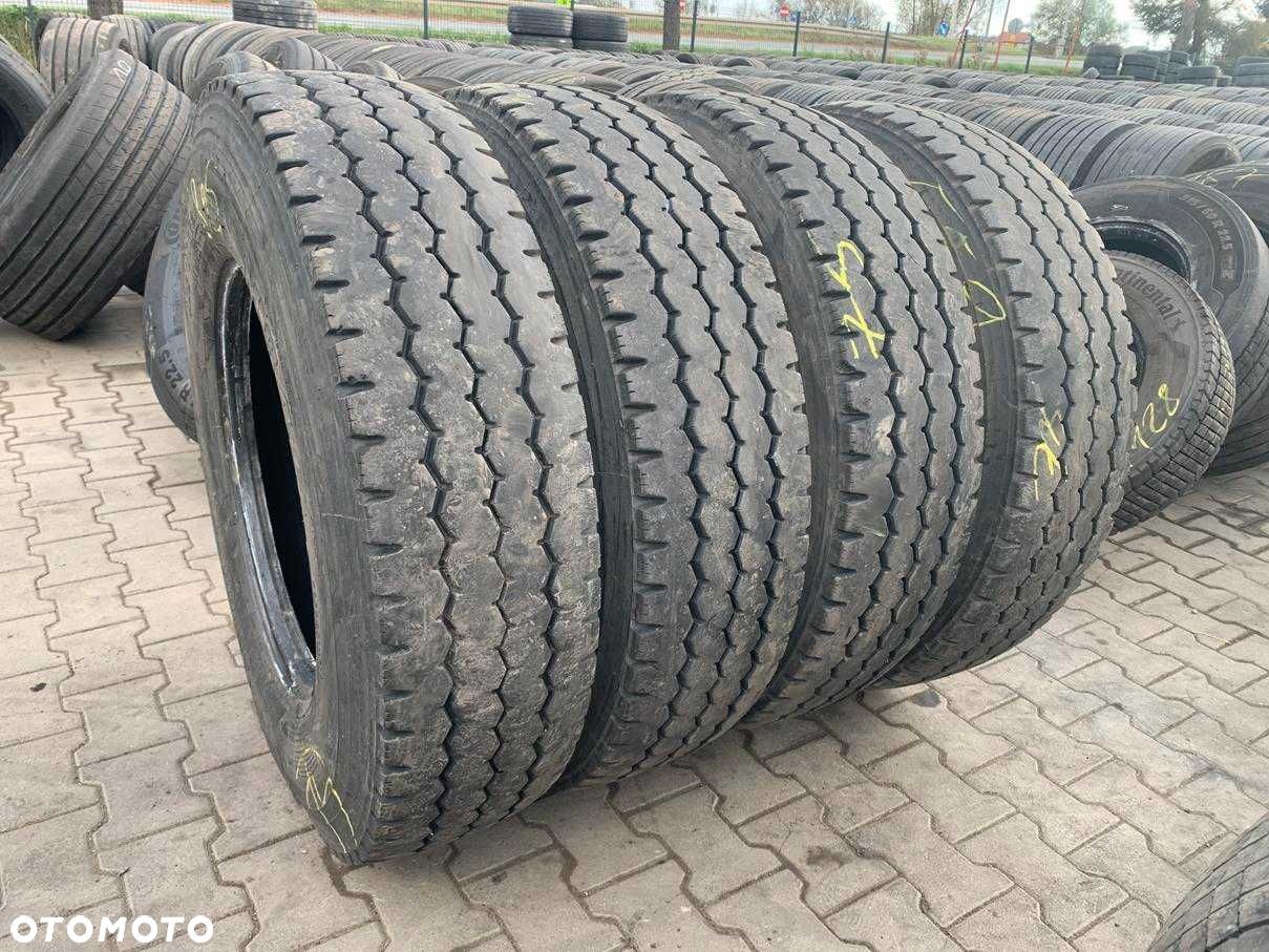 295/80R22.5 Opony Bridgestone M840, 10-12mm Przód - 1