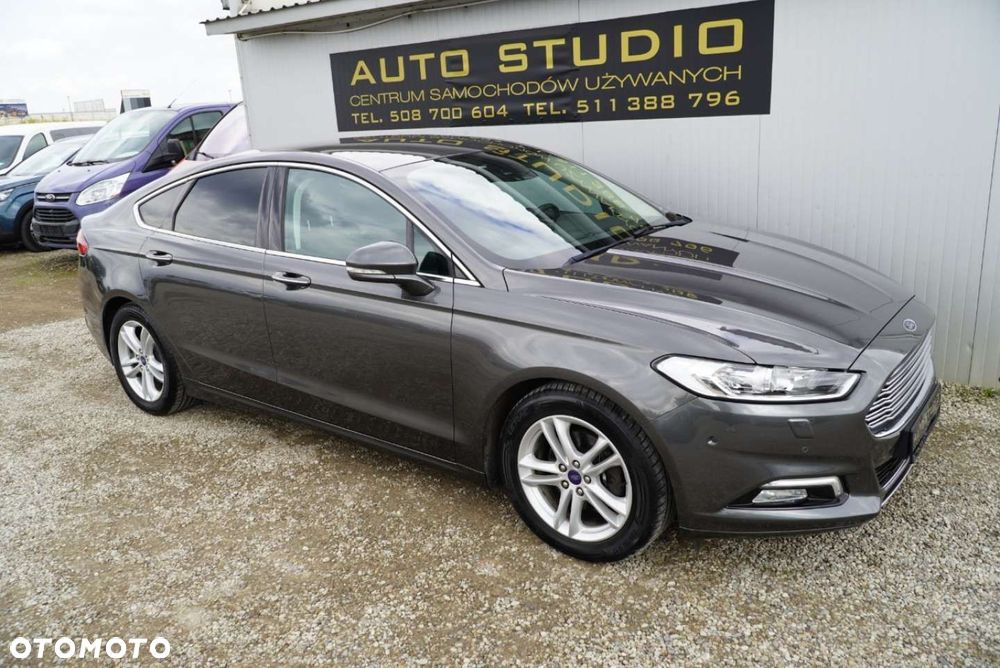 Ford Mondeo - 35