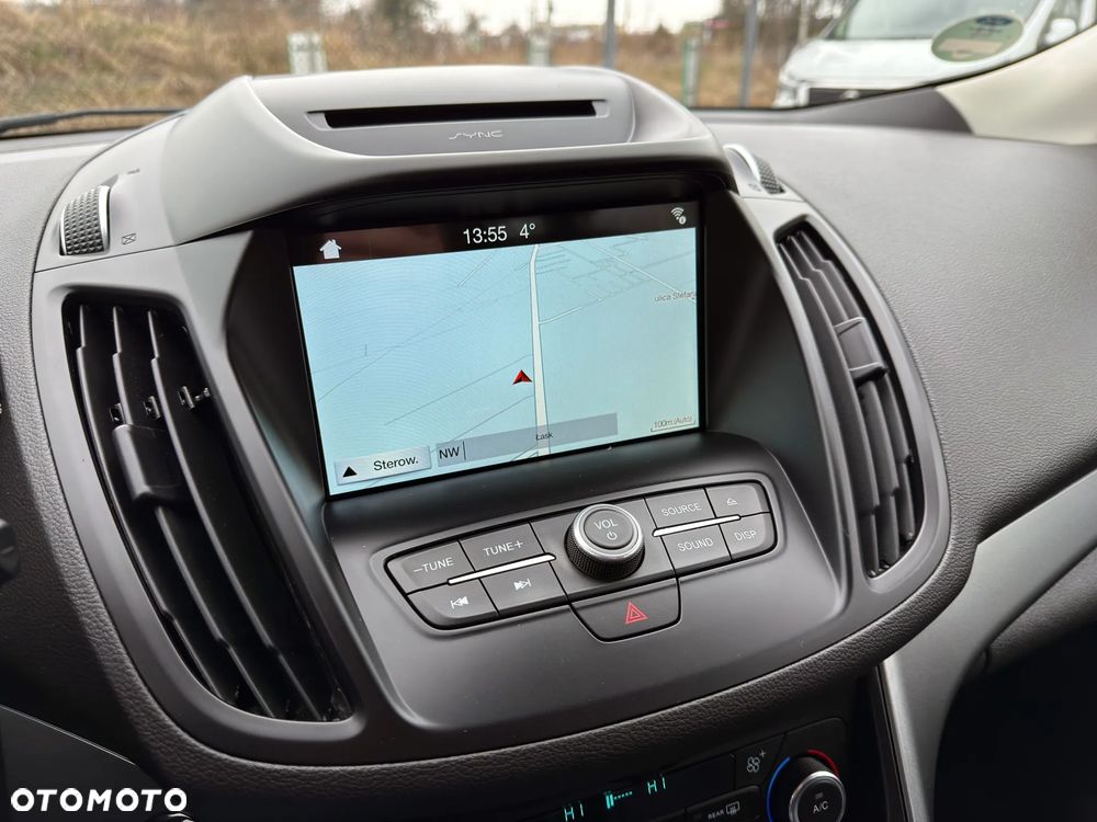 Ford Kuga 2.0 TDCi 4x4 Titanium - 28