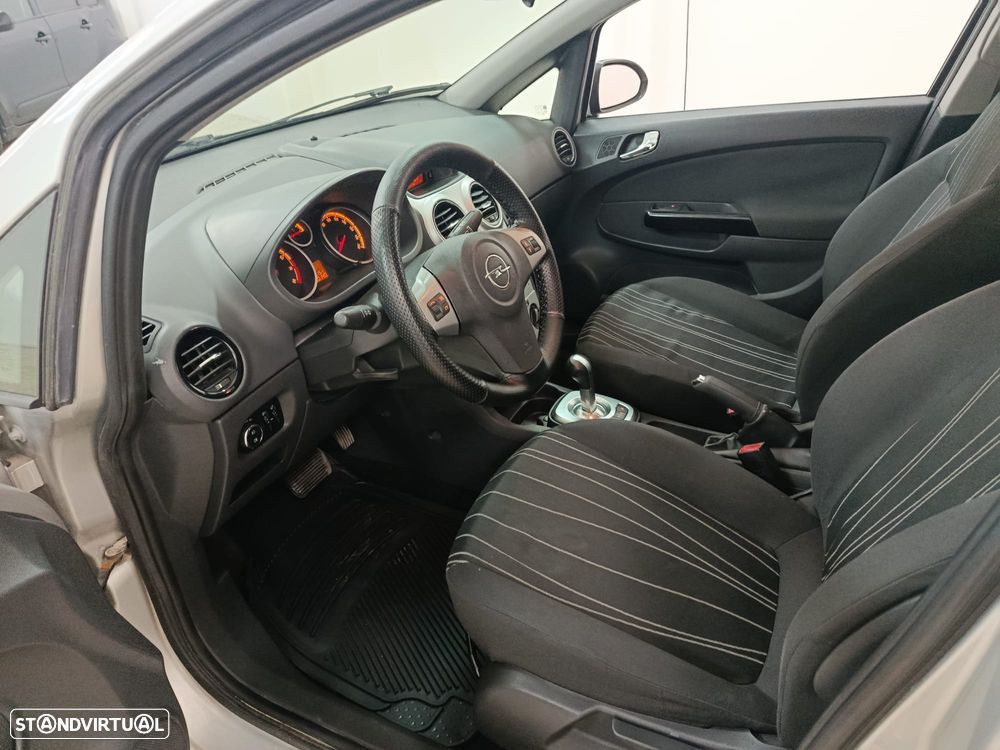 Opel Corsa 1.2 Enjoy Easytronic - 21