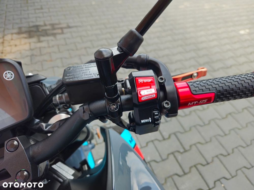 Yamaha MT - 21