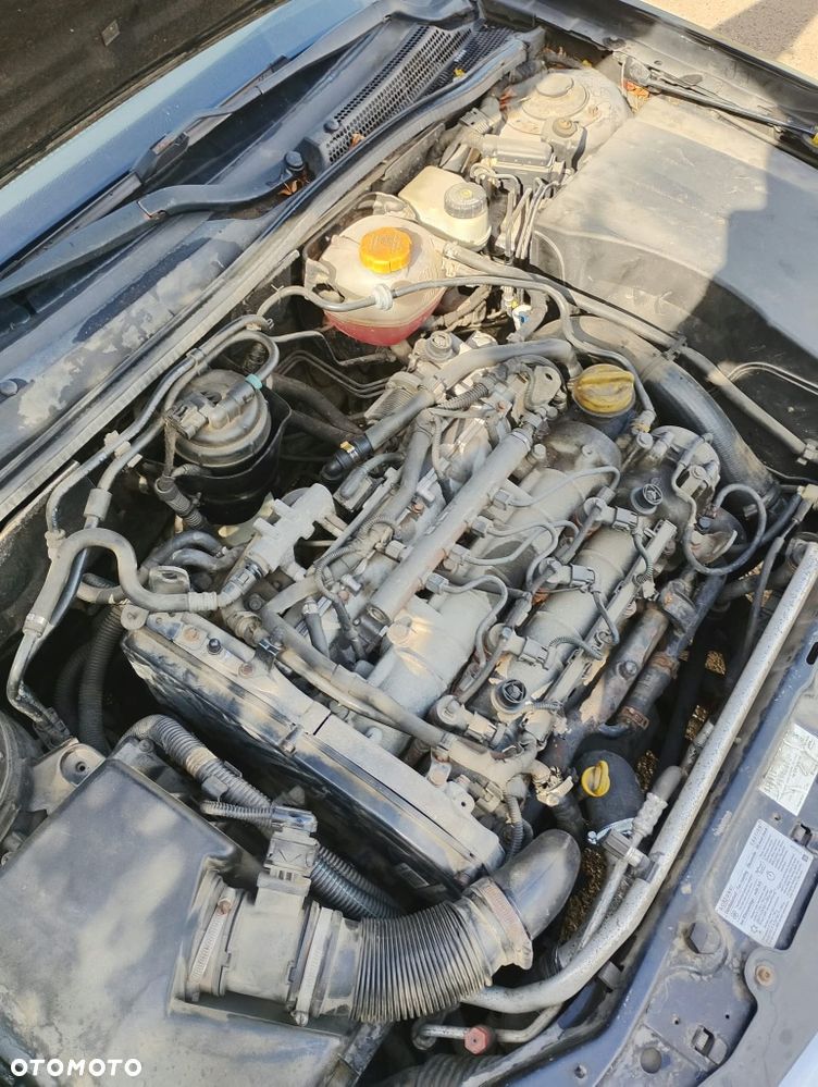 Opel Vectra - 8