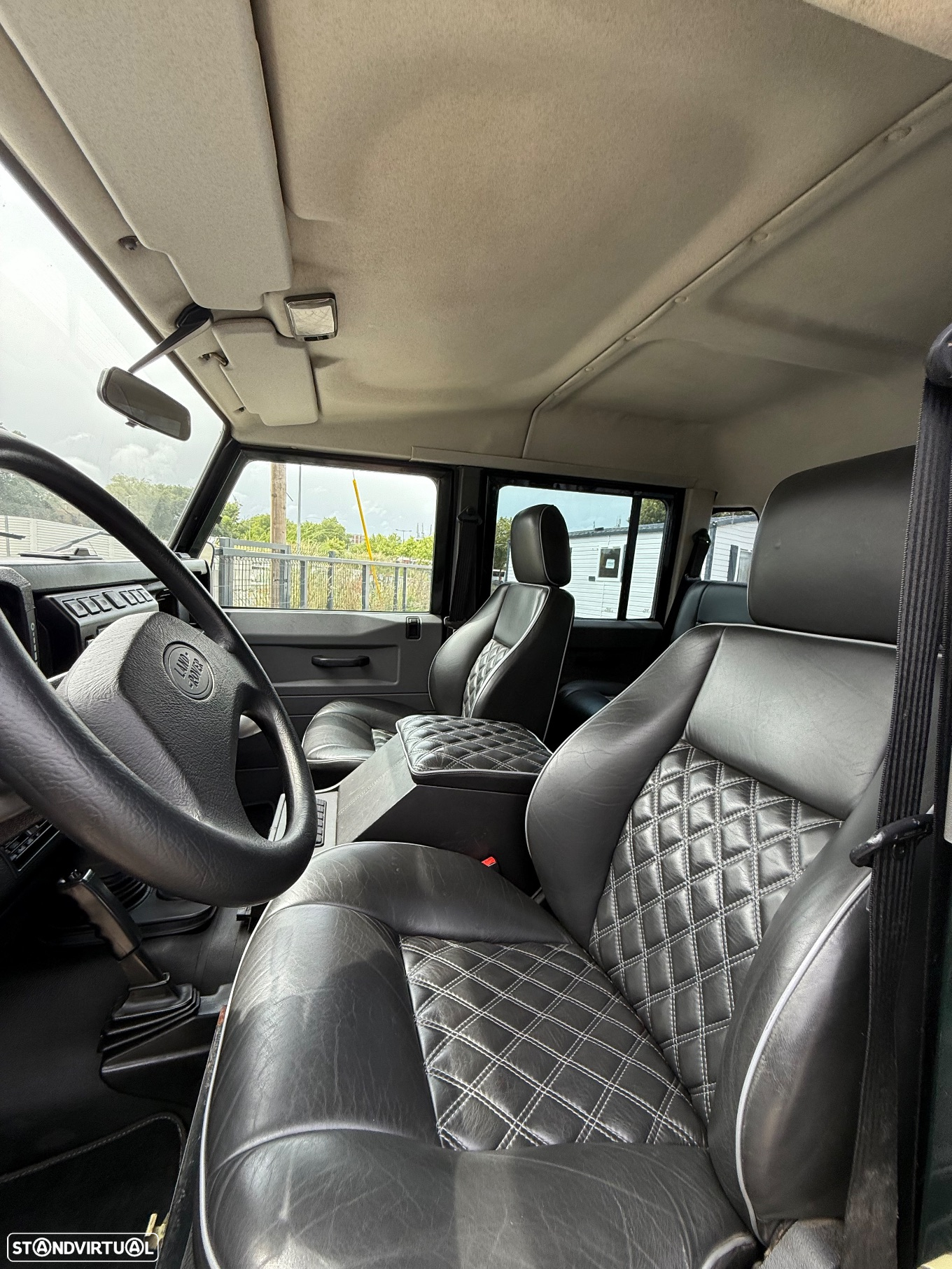 Land Rover Defender 130 CD 2.5 Td5 S - 16