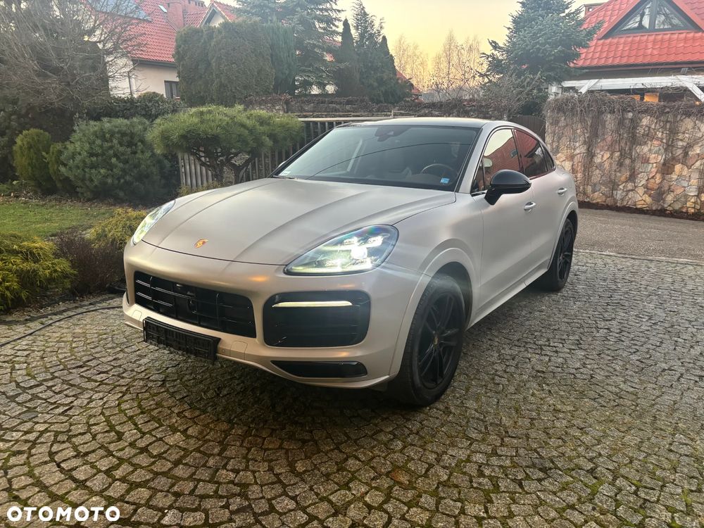 Porsche Cayenne E-Hybrid - 5
