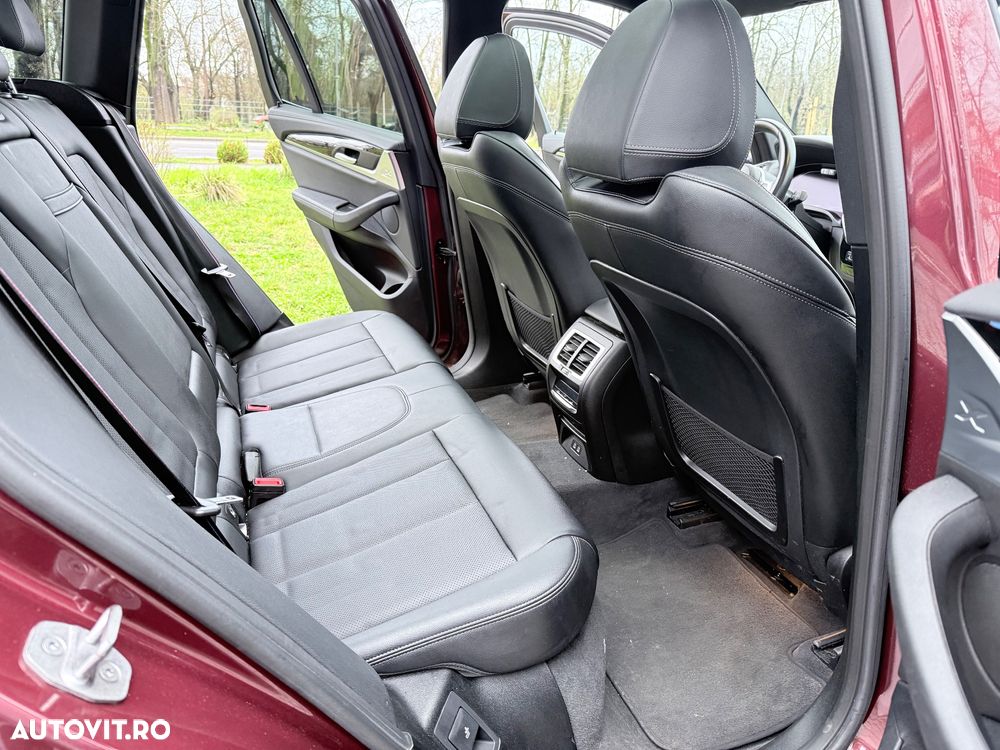 BMW iX3 Inspiring - 30