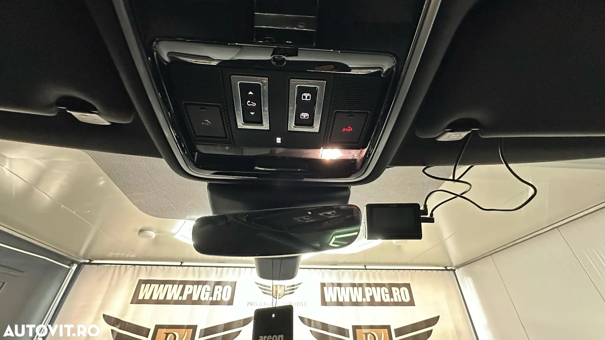 Land Rover Range Rover Velar 2.0 R-Dynamic S - 26