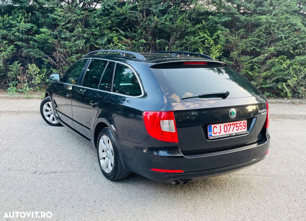 Skoda Superb 1.6 TDI GreenLine - 26