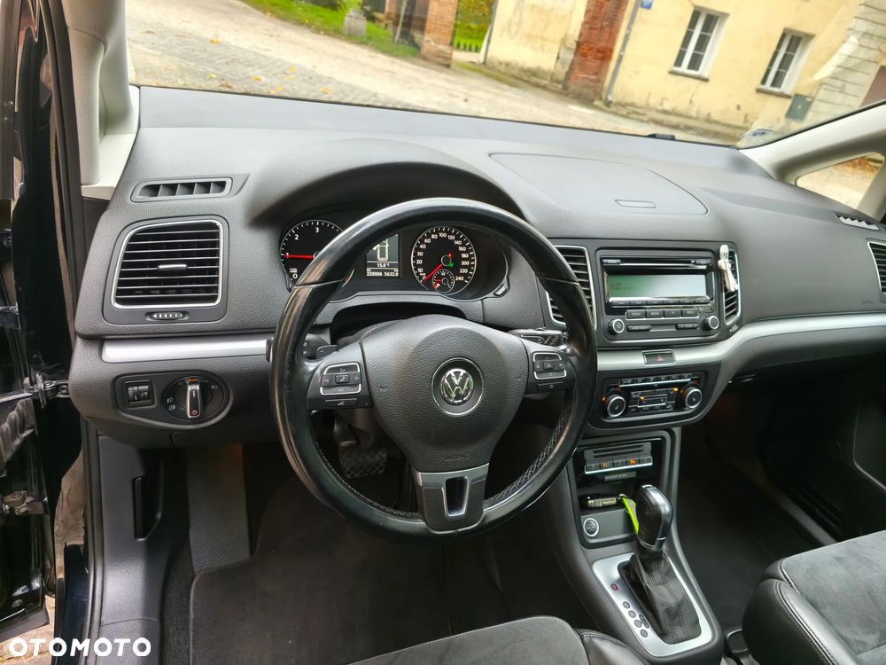 Volkswagen Sharan 2.0 TDI Highline DSG - 12