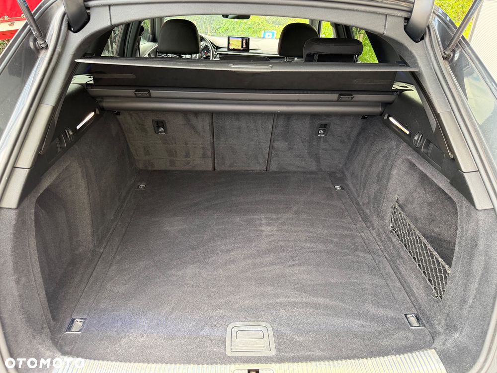 Audi A4 Avant 2.0 TDI ultra sport - 23