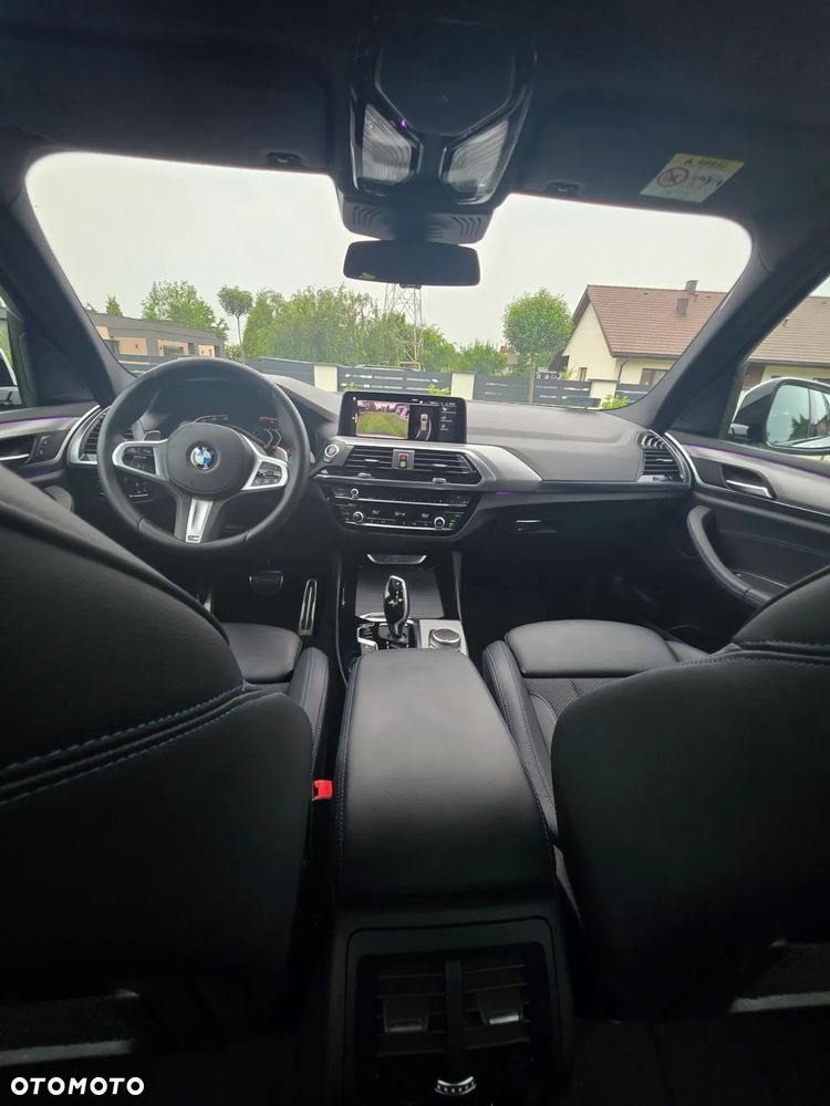BMW X3 xDrive20i - 27
