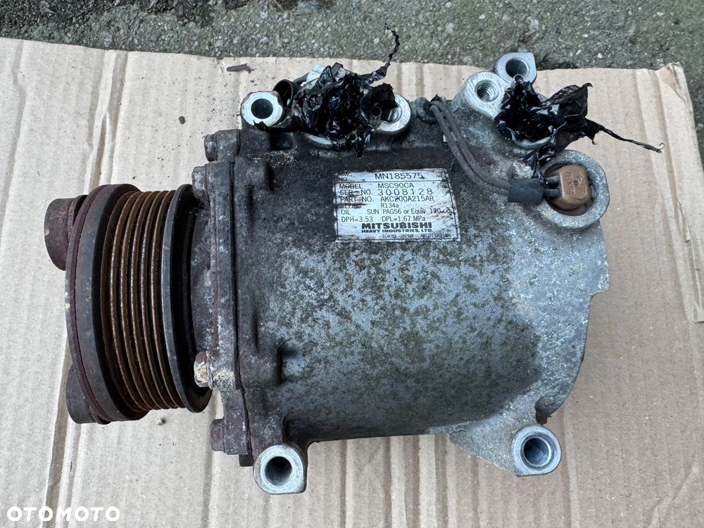 MITSUBISHI OUTLANDER I 2.0 16V KOMPRESOR SPRĘŻARKA KLIMATYZACJI MN185575