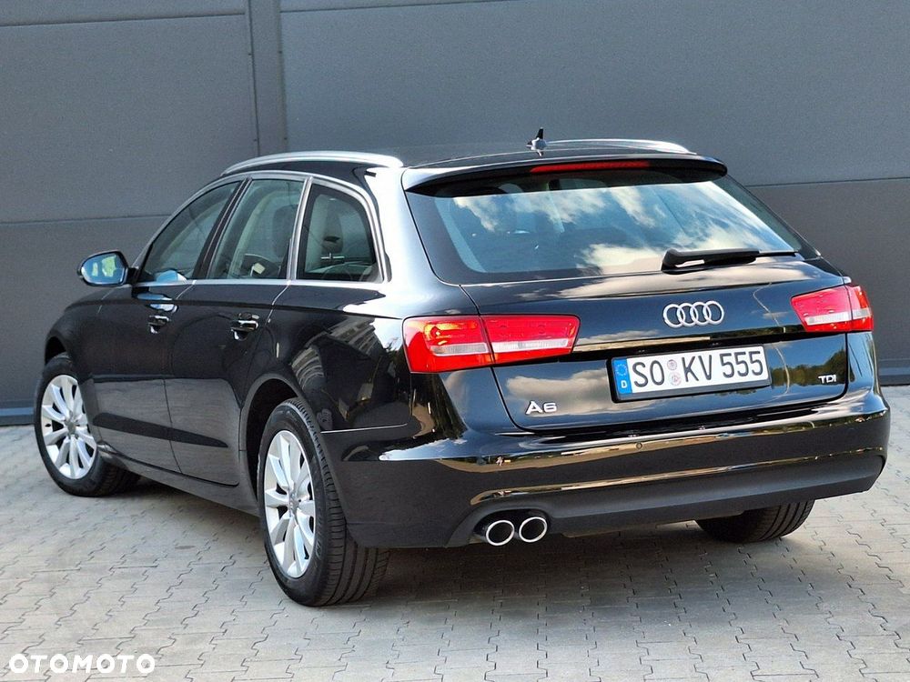 Audi A6 - 4