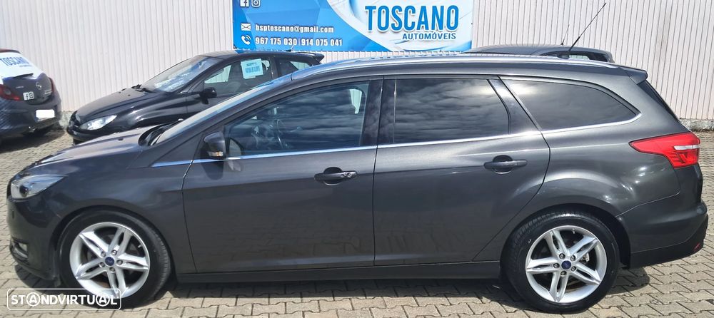 Ford Focus SW 1.5 TDCi Titanium DPS - 19