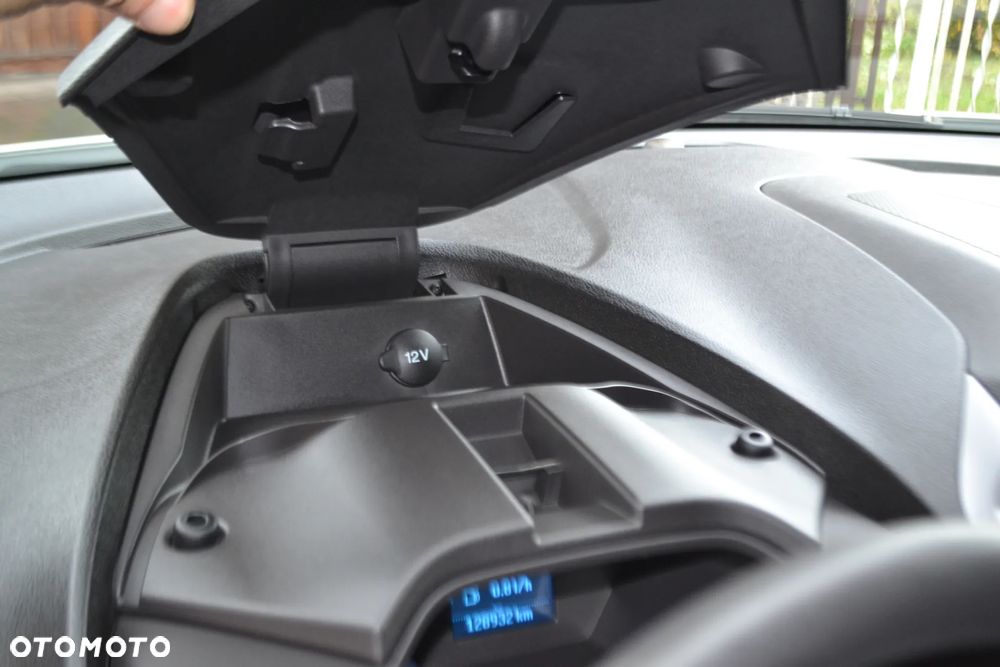 Ford Tourneo Connect 1.0 EcoBoost Start-Stop Trend - 31