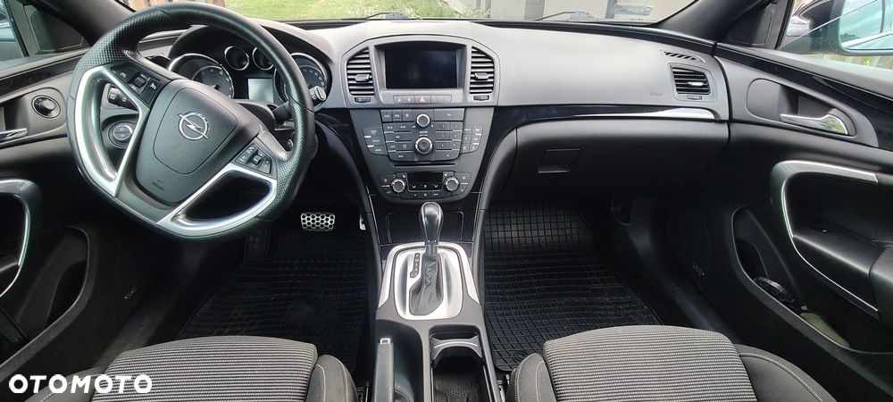Opel Insignia 2.0 T Cosmo 4x4 - 25