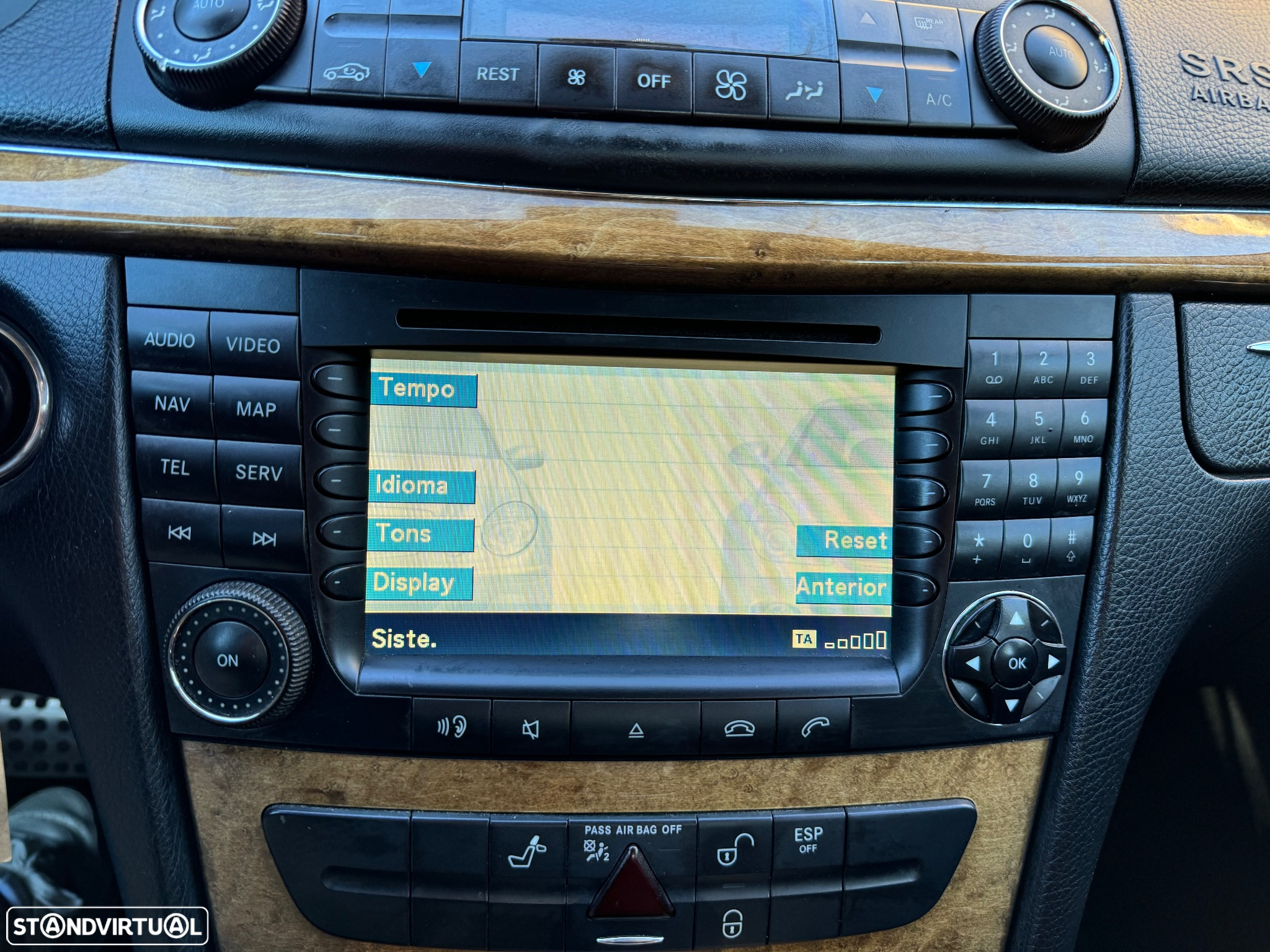 Mercedes-Benz E 320 CDi Avantgarde - 30