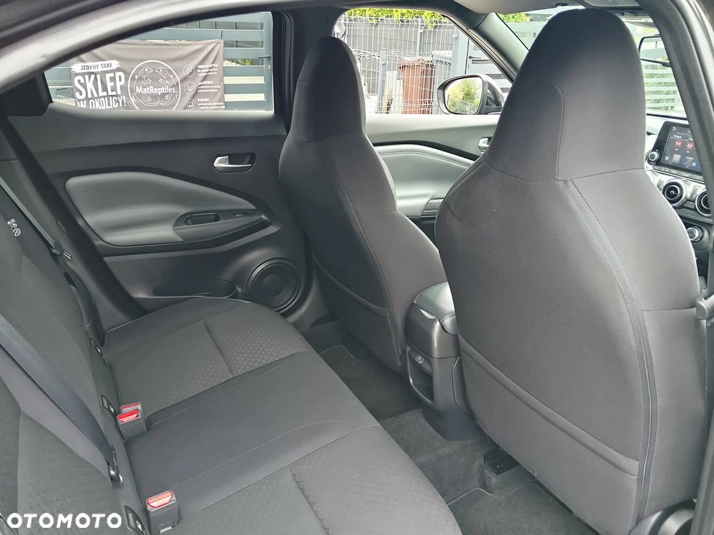 Nissan Juke 1.0 DIG-T Tekna - 9