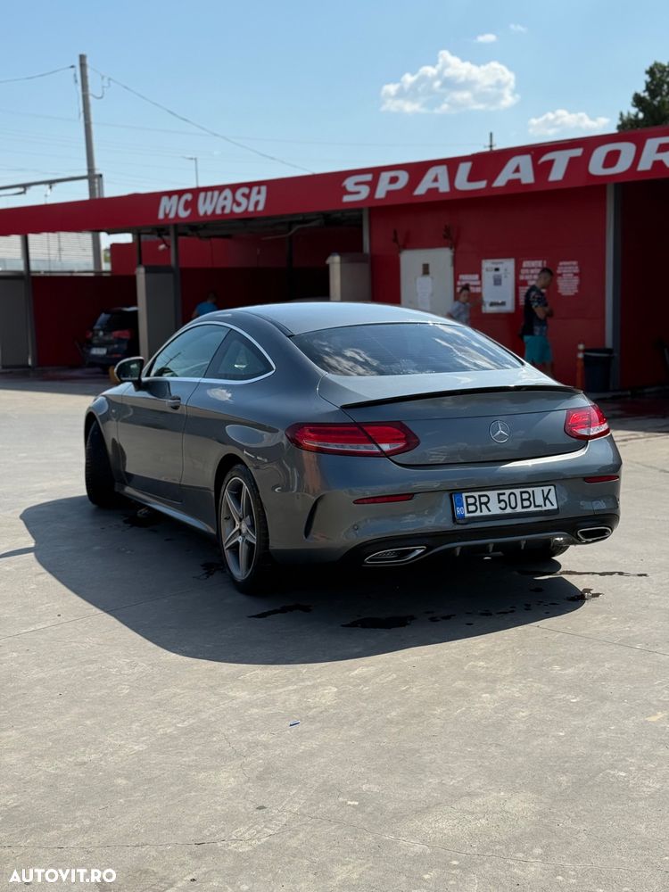 Mercedes-Benz C 220 d Coupe 4MATIC Aut. - 6