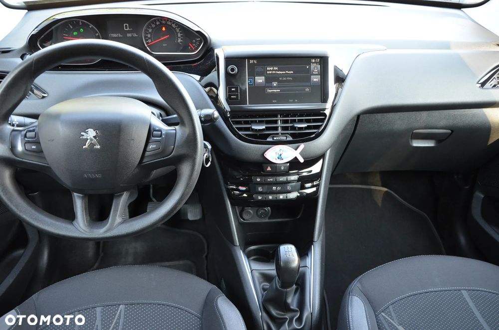 Peugeot 208 1.4 HDi Business Line - 16