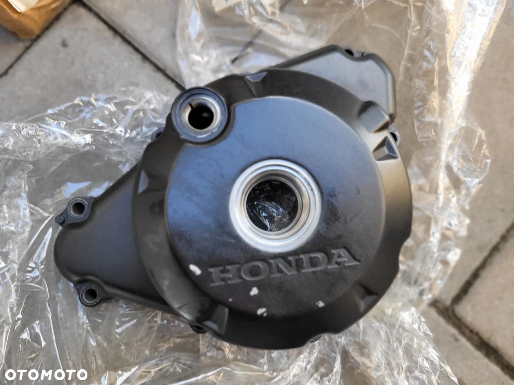 Dekiel, pokrywa silnika Honda CBR 125 JC50 - 1
