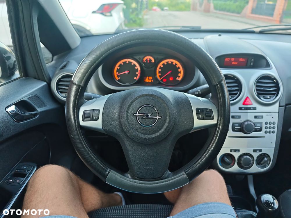 Opel Corsa 1.2 16V (ecoFLEX) Innovation - 11