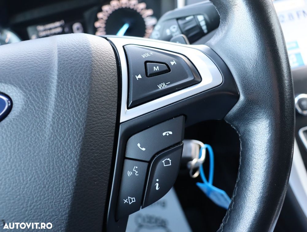 Ford Mondeo 2.0 TDCi Powershift Trend - 12