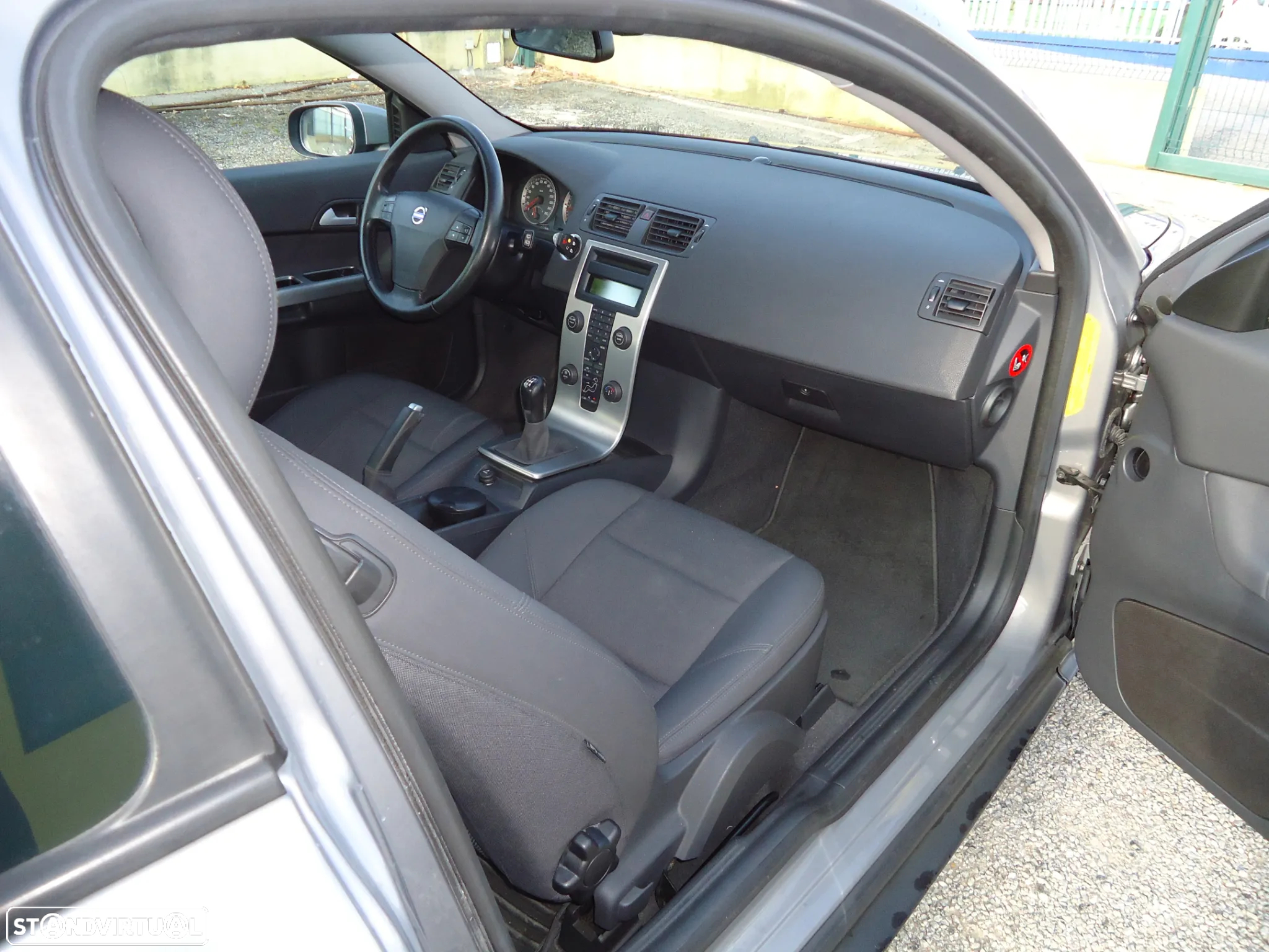 Volvo C30 1.6 D Nível 3 - 6