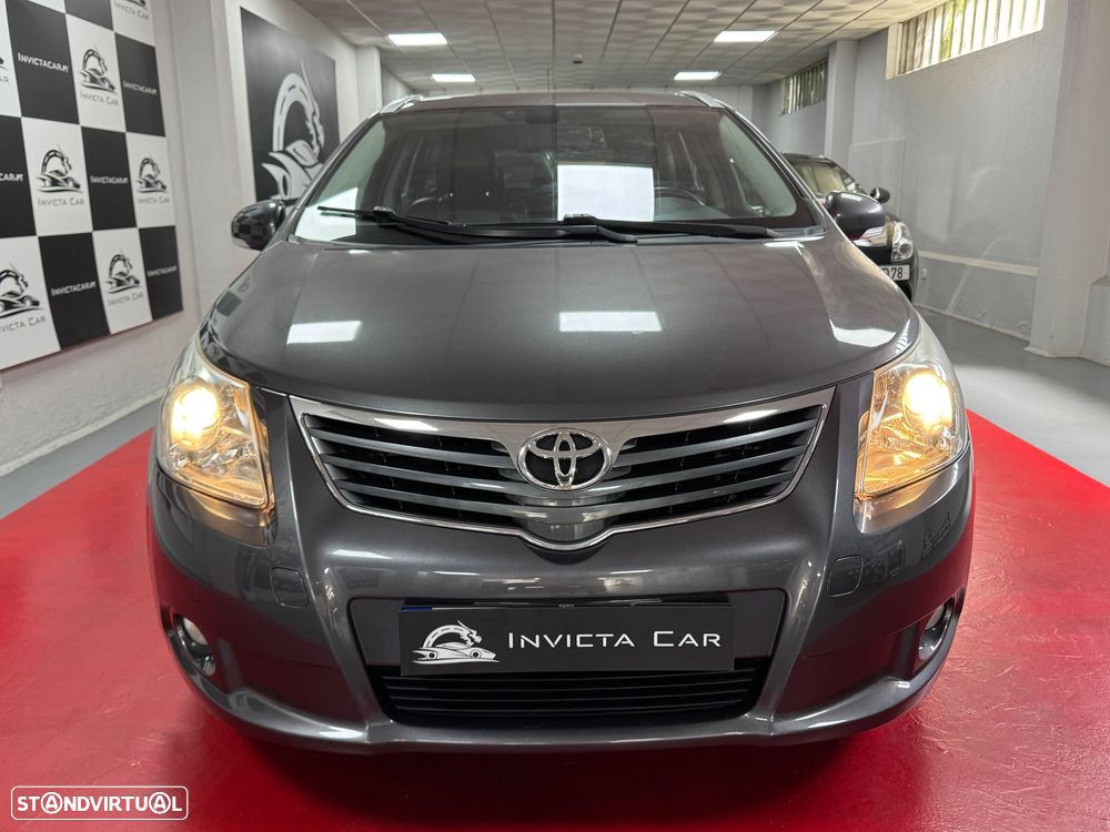 Toyota Avensis SW 2.0 D-4D Exclusive +Pele+GPS - 3