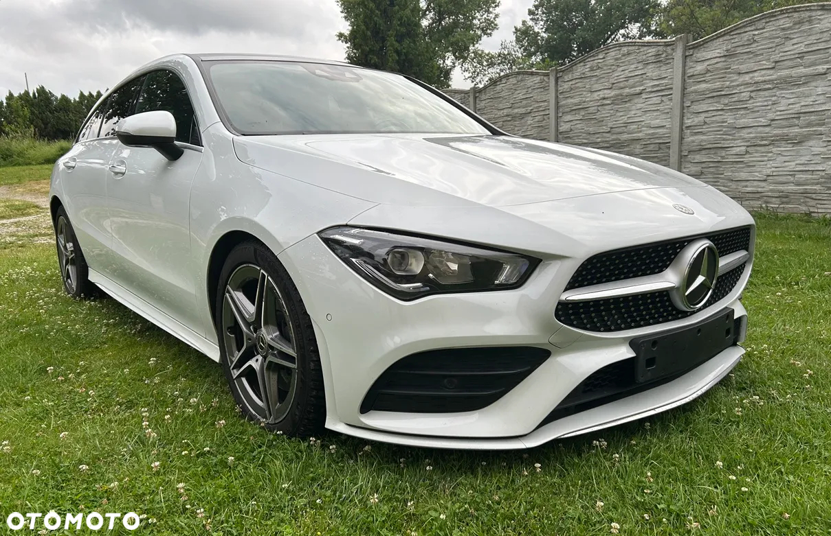 Mercedes-Benz CLA 200 d Shooting Brake 8G-DCT AMG Line - 2