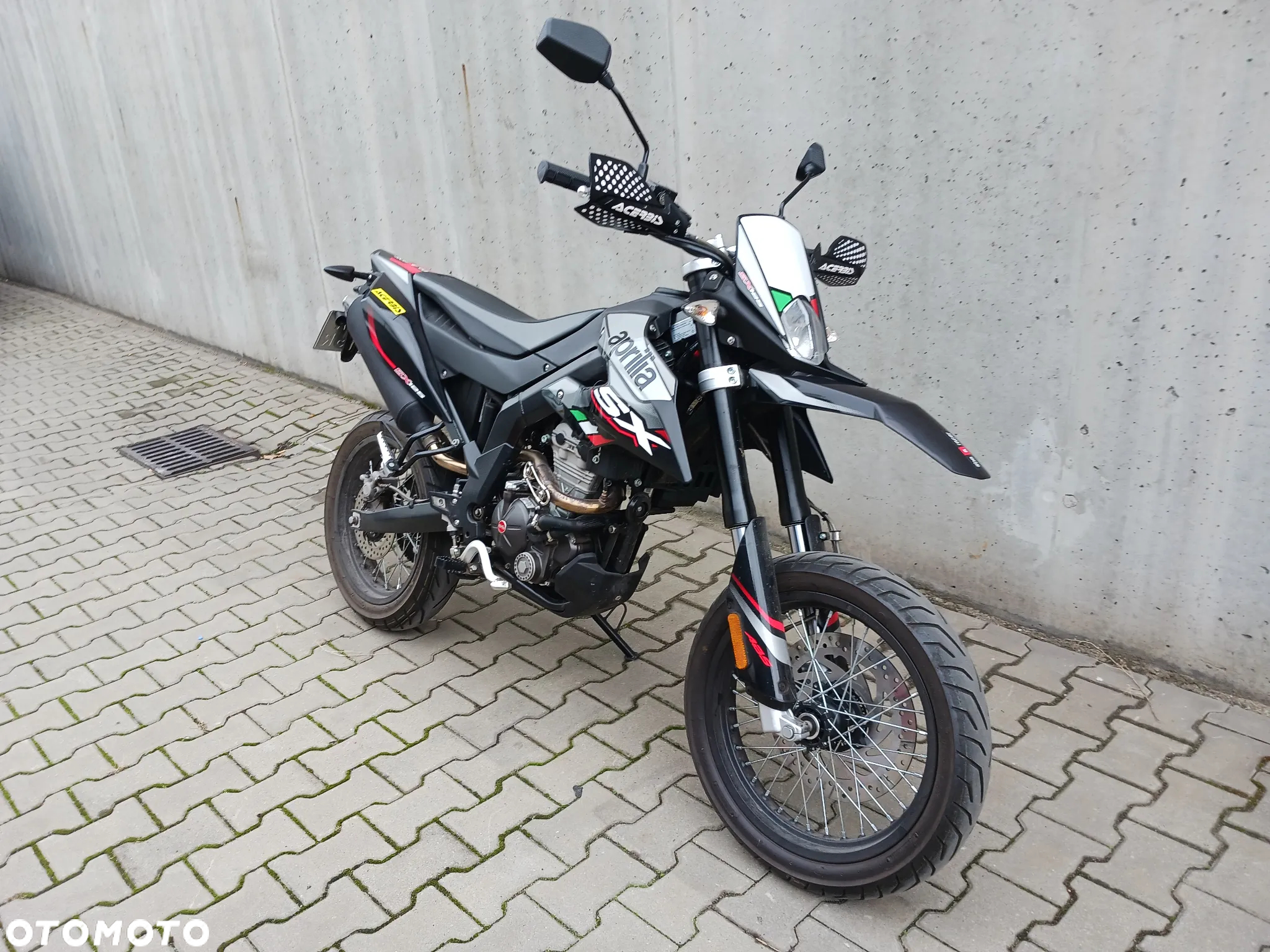 Aprilia SX