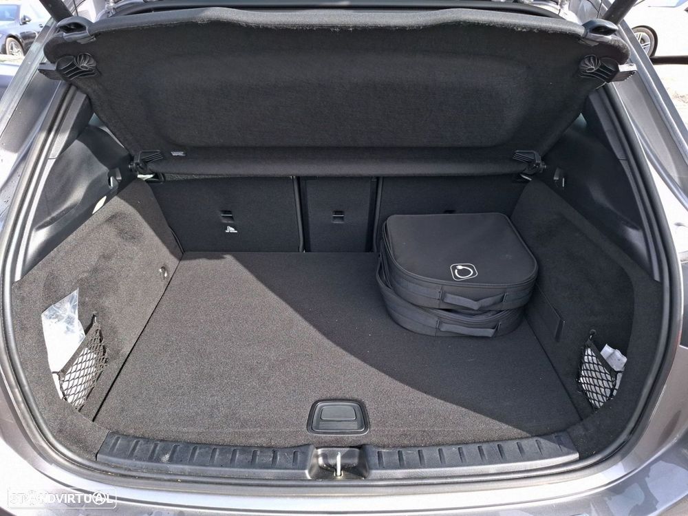 Mercedes-Benz EQA 250+ Edition - 29