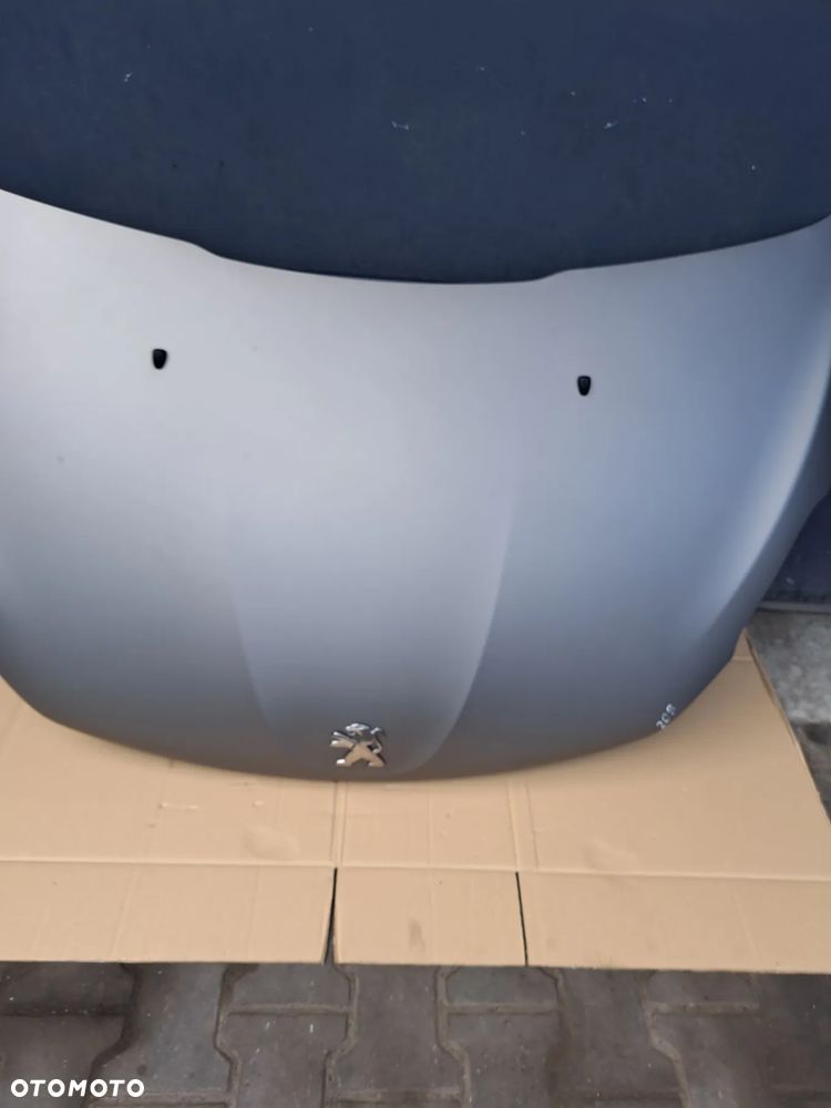 Peugeot 208 I lift maska EJD ładna - 4