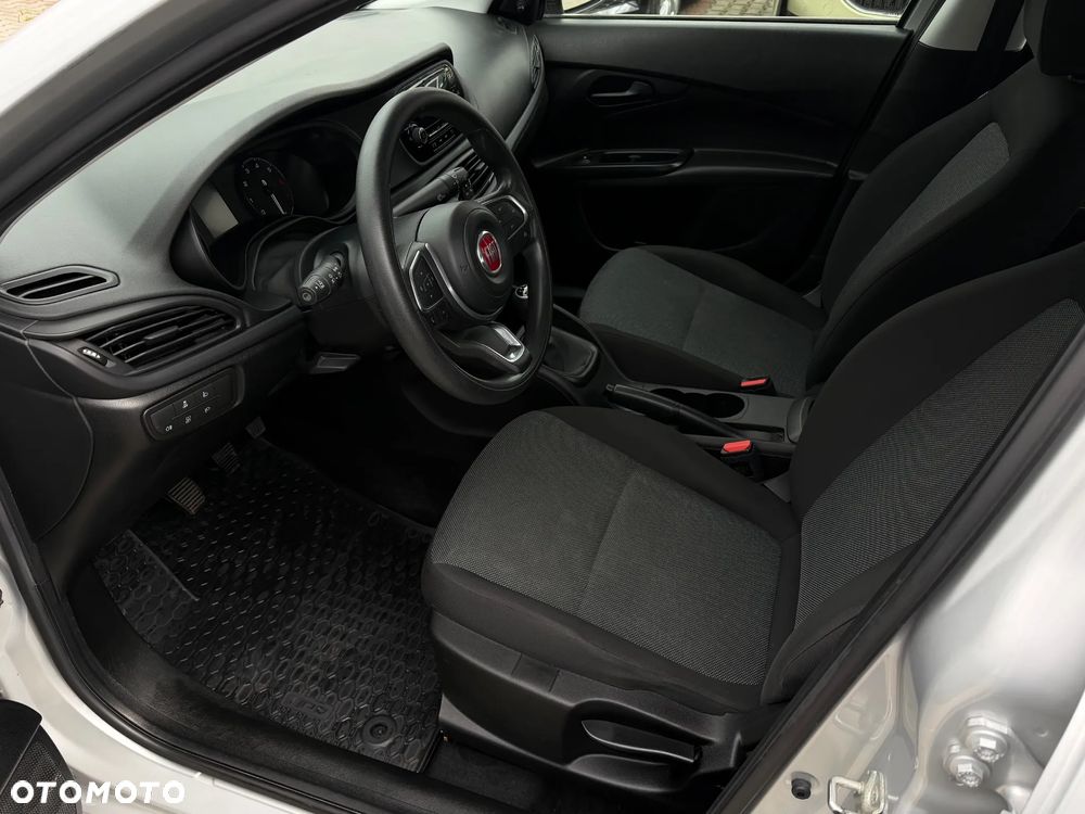 Fiat Tipo 1.0 T3 - 12