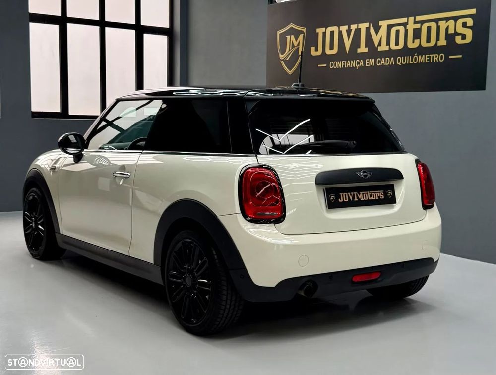 MINI 3 Portas One D - 10