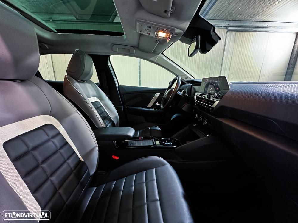 Citroën C4 PureTech 130 Stop&Start EAT8 SHINE - 24