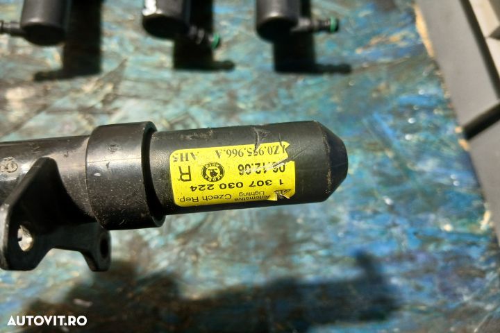 Spalator far dreapta 1Z0955966A 1Z0955966A Skoda Octavia 2 [2004 - 20 - 3