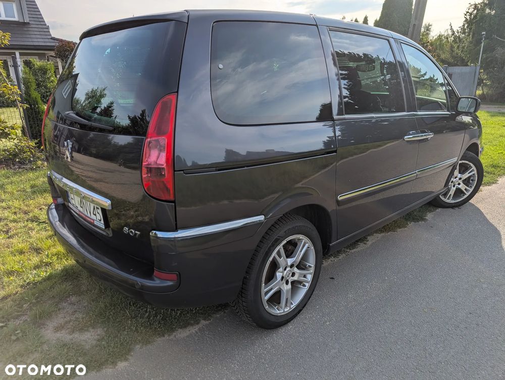 Peugeot 807 HDi 170 Bi-Turbo Automatik Premium - 6