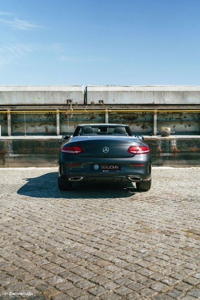 Mercedes-Benz C 400 4-Matic AMG Line - 27
