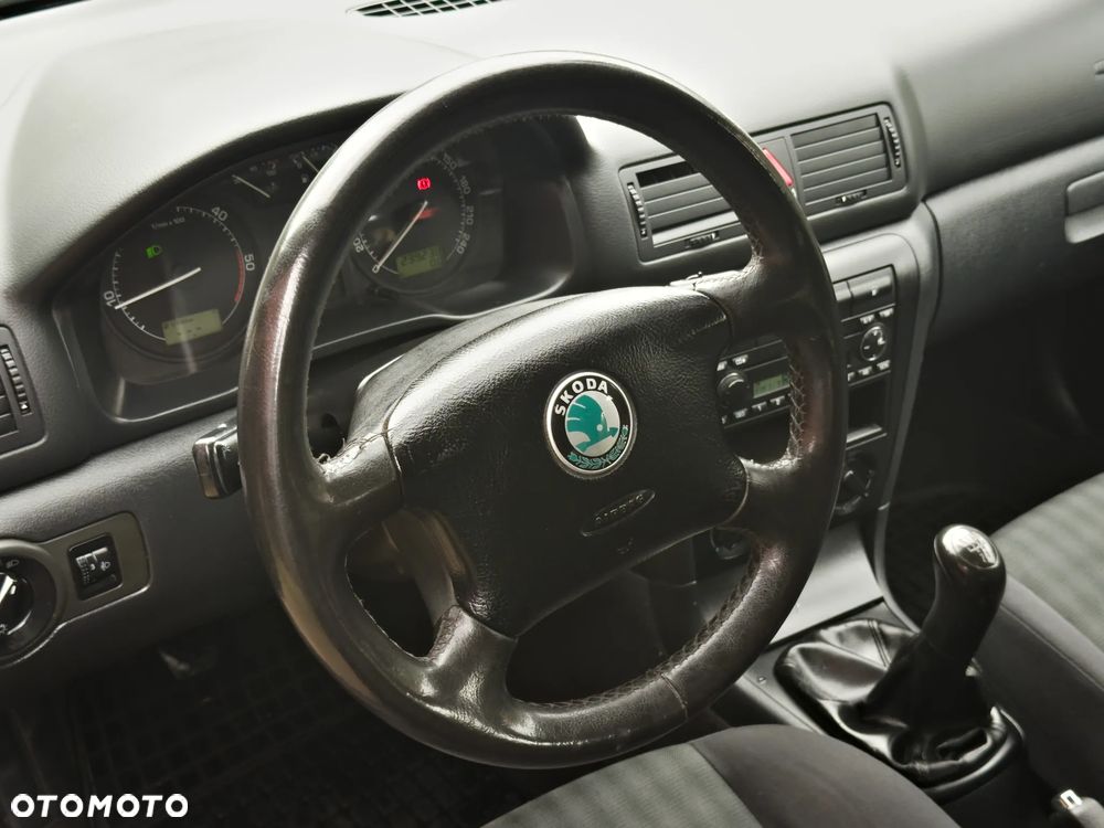 Skoda Octavia - 14