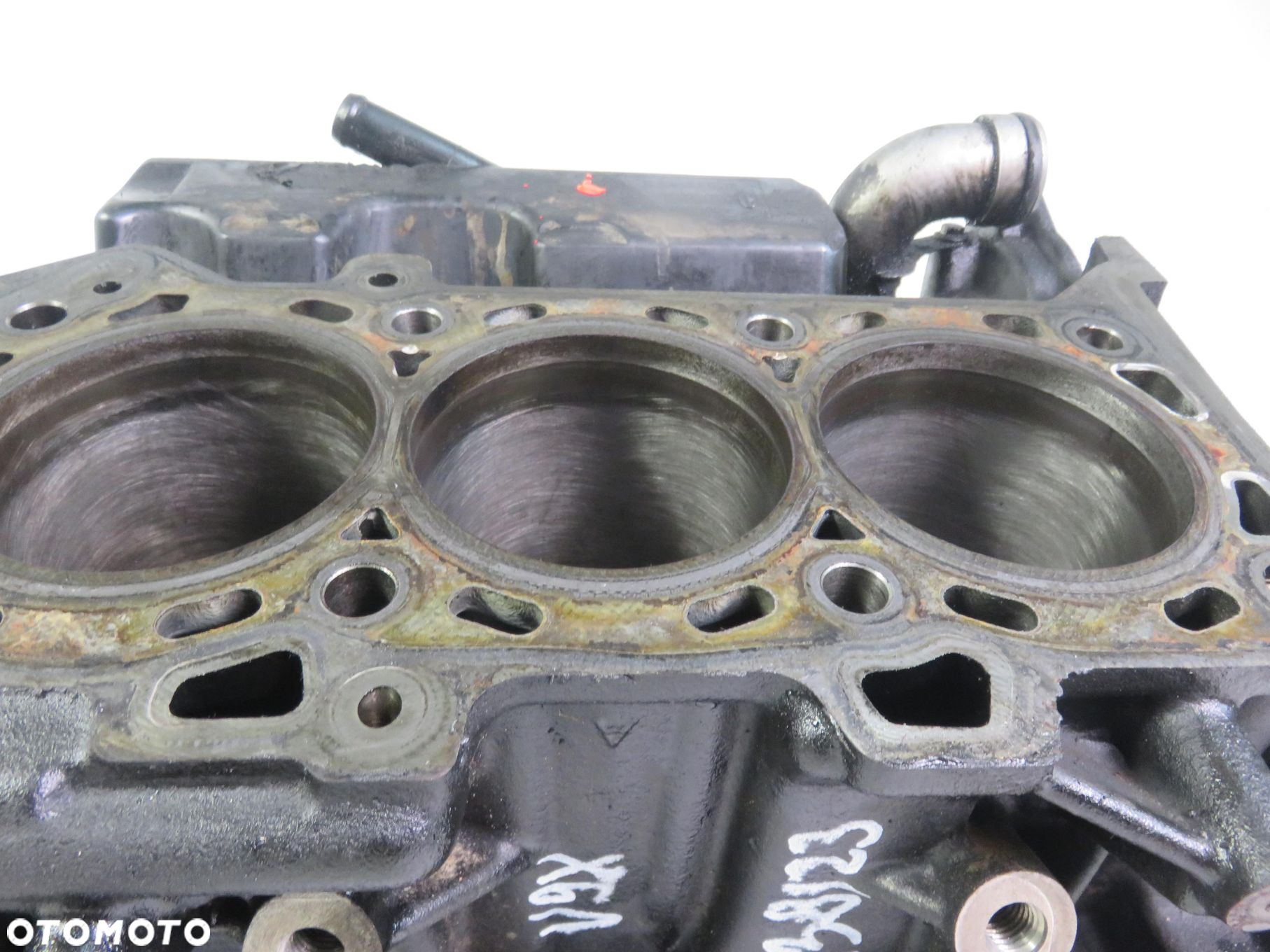 BLOK INFINITI M (Y51) 3.0d V6 238 V9X - 7